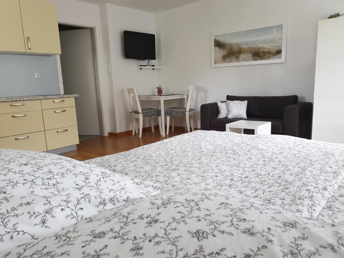 Studio Emma Ljubljana - Free Parking, Ac, Wifi Buitenkant foto